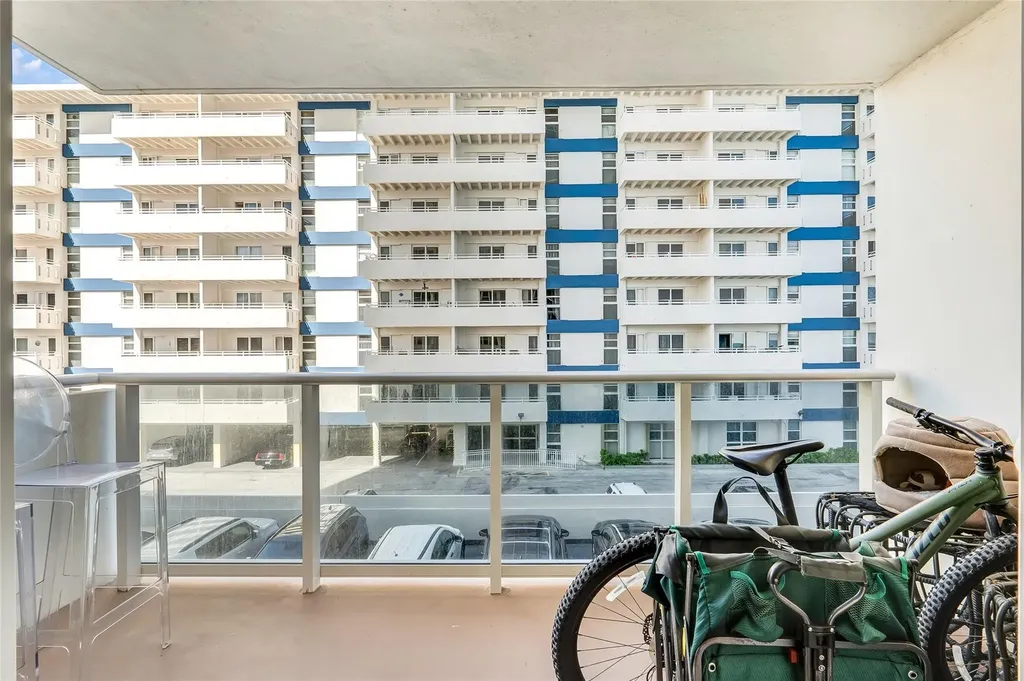 3140 S Ocean Drive Hallandale Beach FL 33009