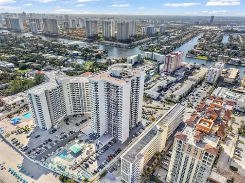 3140 S Ocean Drive Hallandale Beach FL 33009