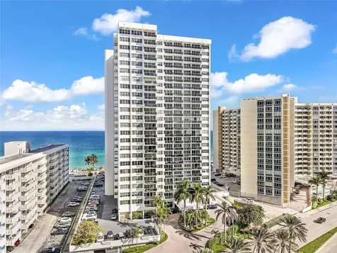 3140 S Ocean Drive Hallandale Beach FL 33009