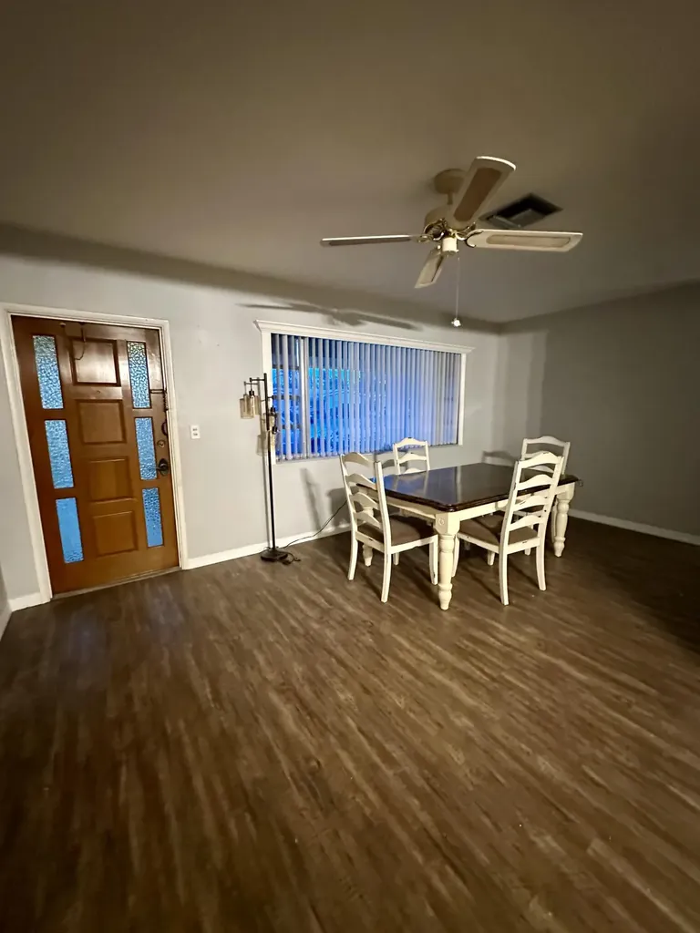 7000 SW 11th Street Pembroke Pines FL 33023