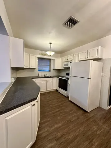 7000 SW 11th Street Pembroke Pines FL 33023