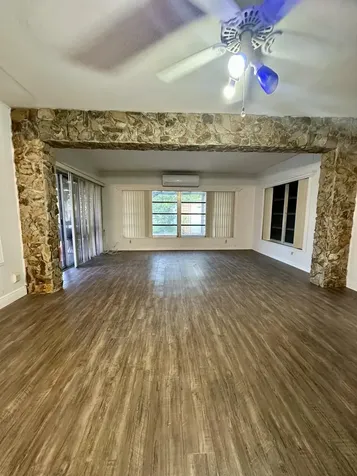 7000 SW 11th Street Pembroke Pines FL 33023