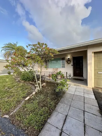 7000 SW 11th Street Pembroke Pines FL 33023