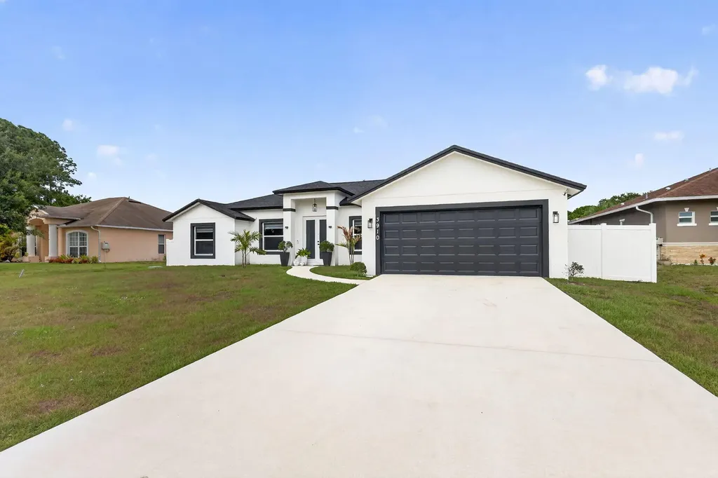 3910 SW Laffite Street Port St Lucie FL 34953