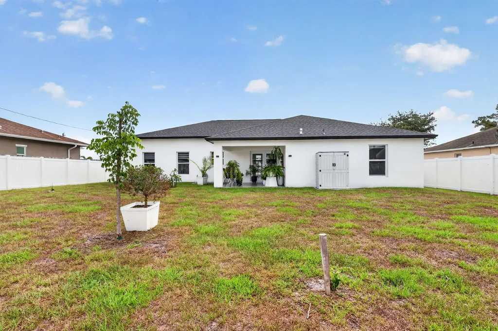 3910 SW Laffite Street Port St Lucie FL 34953