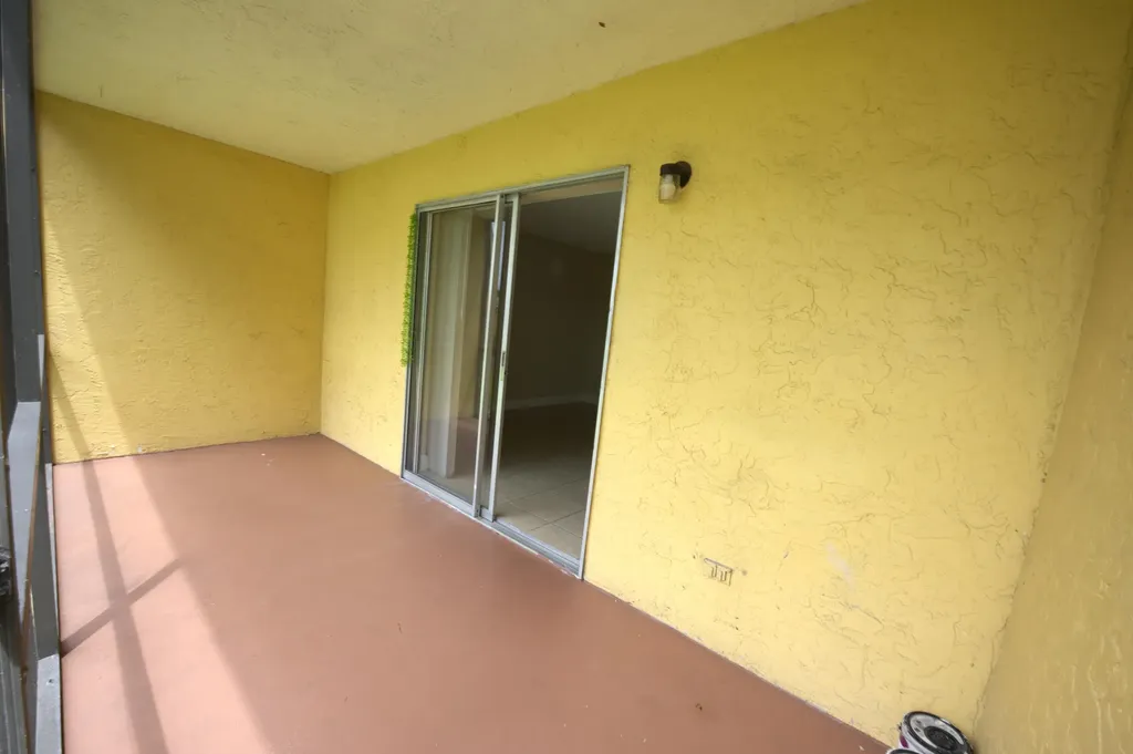 1617 Meadows Circle W Boynton Beach FL 33436