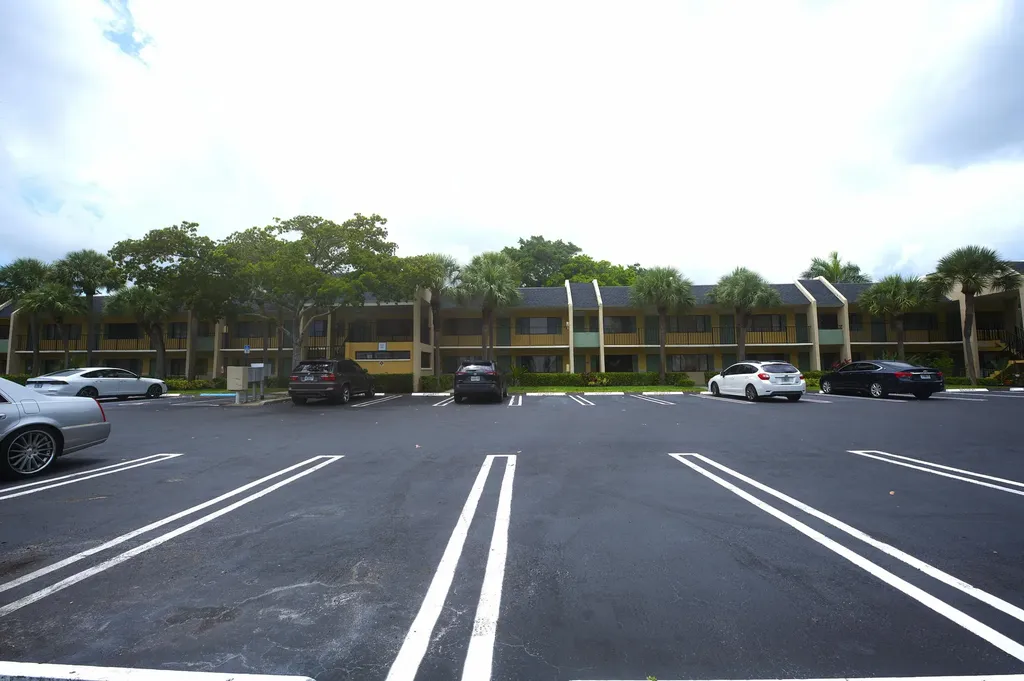 1617 Meadows Circle W Boynton Beach FL 33436