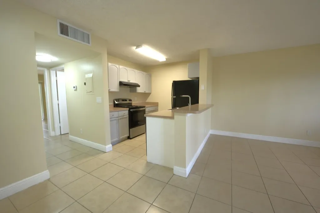 1617 Meadows Circle W Boynton Beach FL 33436