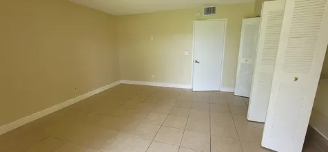 1617 Meadows Circle W Boynton Beach FL 33436
