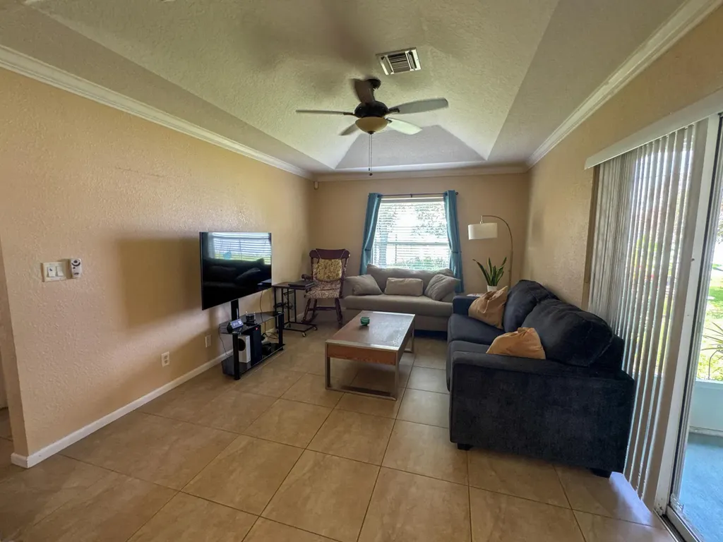 1773 SW Finch Lane Port St Lucie FL 34953