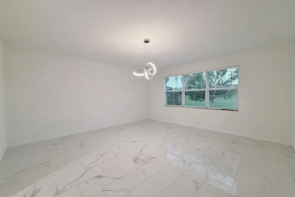 10710 SW Hensley Street Port St Lucie FL 34987
