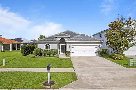 182 Saratoga Boulevard E Royal Palm Beach FL 33411