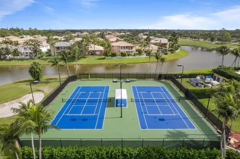 182 Saratoga Boulevard E Royal Palm Beach FL 33411