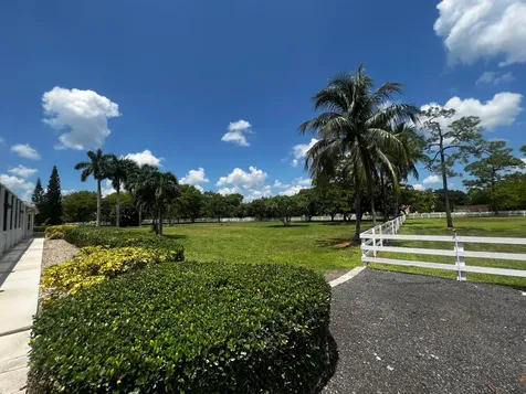 3426 &3406 Hanover Circle Loxahatchee FL 33470
