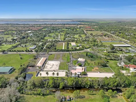 3426 &3406 Hanover Circle Loxahatchee FL 33470