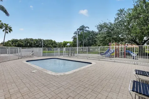 Pembroke Pines FL 33029