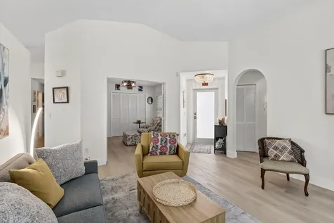 Pembroke Pines FL 33029