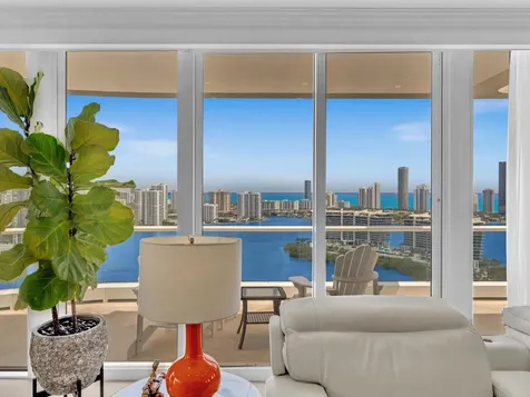 7000 Island Boulevard Aventura FL 33160