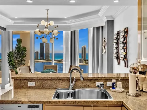 7000 Island Boulevard Aventura FL 33160