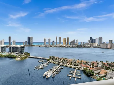 7000 Island Boulevard Aventura FL 33160