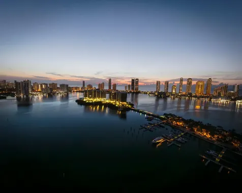 7000 Island Boulevard Aventura FL 33160