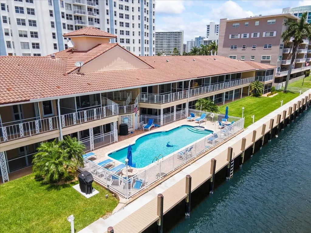 2864 NE 33rd Court Fort Lauderdale FL 33306