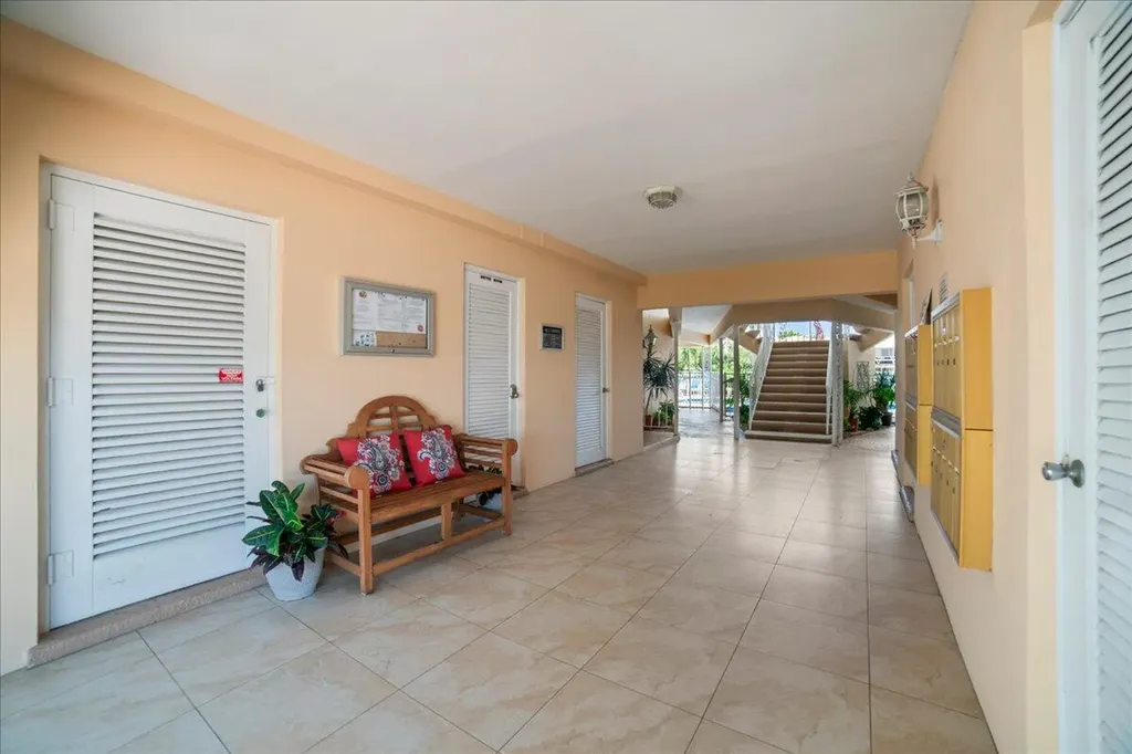 2864 NE 33rd Court Fort Lauderdale FL 33306