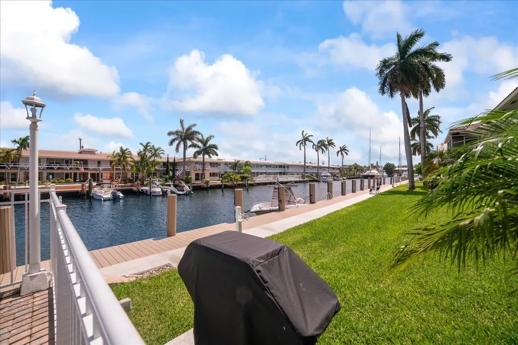 2864 NE 33rd Court Fort Lauderdale FL 33306