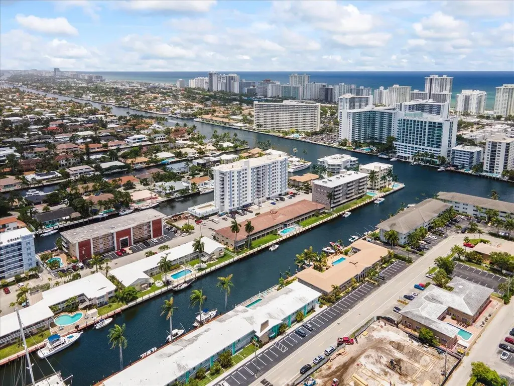 2864 NE 33rd Court Fort Lauderdale FL 33306