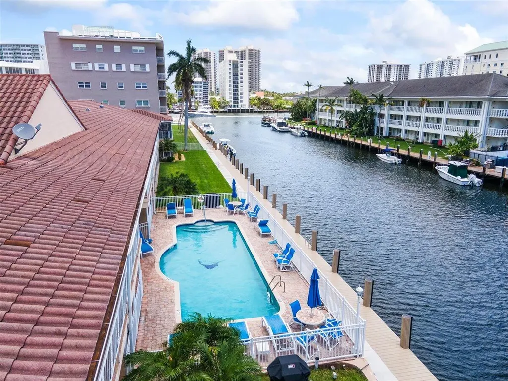 2864 NE 33rd Court Fort Lauderdale FL 33306