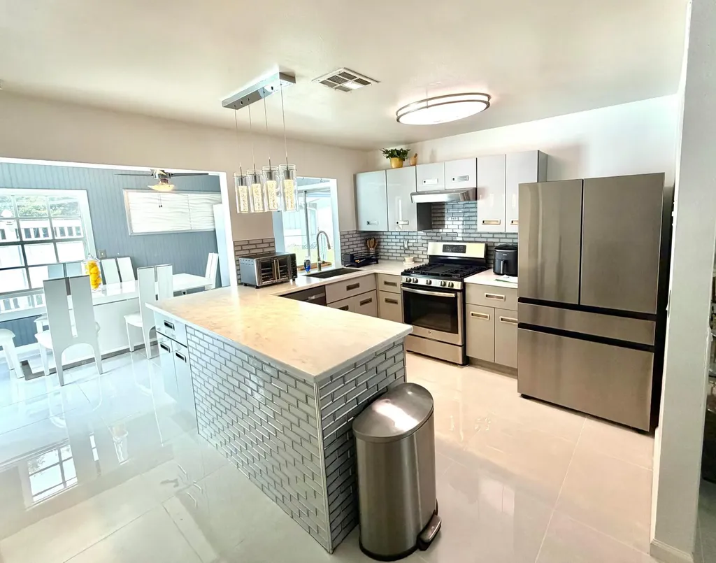 799 NW Jorgensen Road Port St Lucie FL 34983