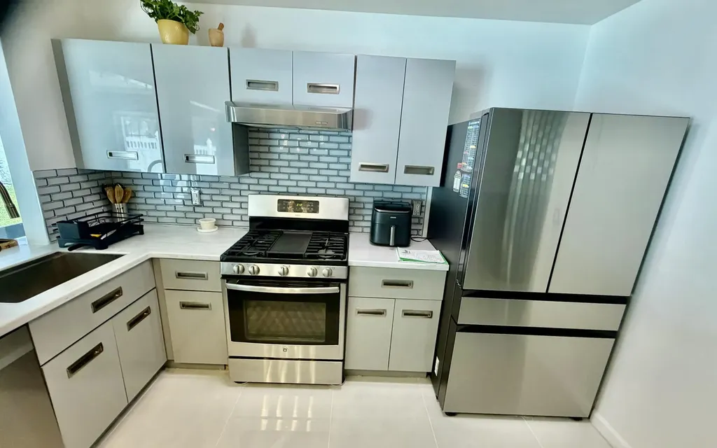 799 NW Jorgensen Road Port St Lucie FL 34983