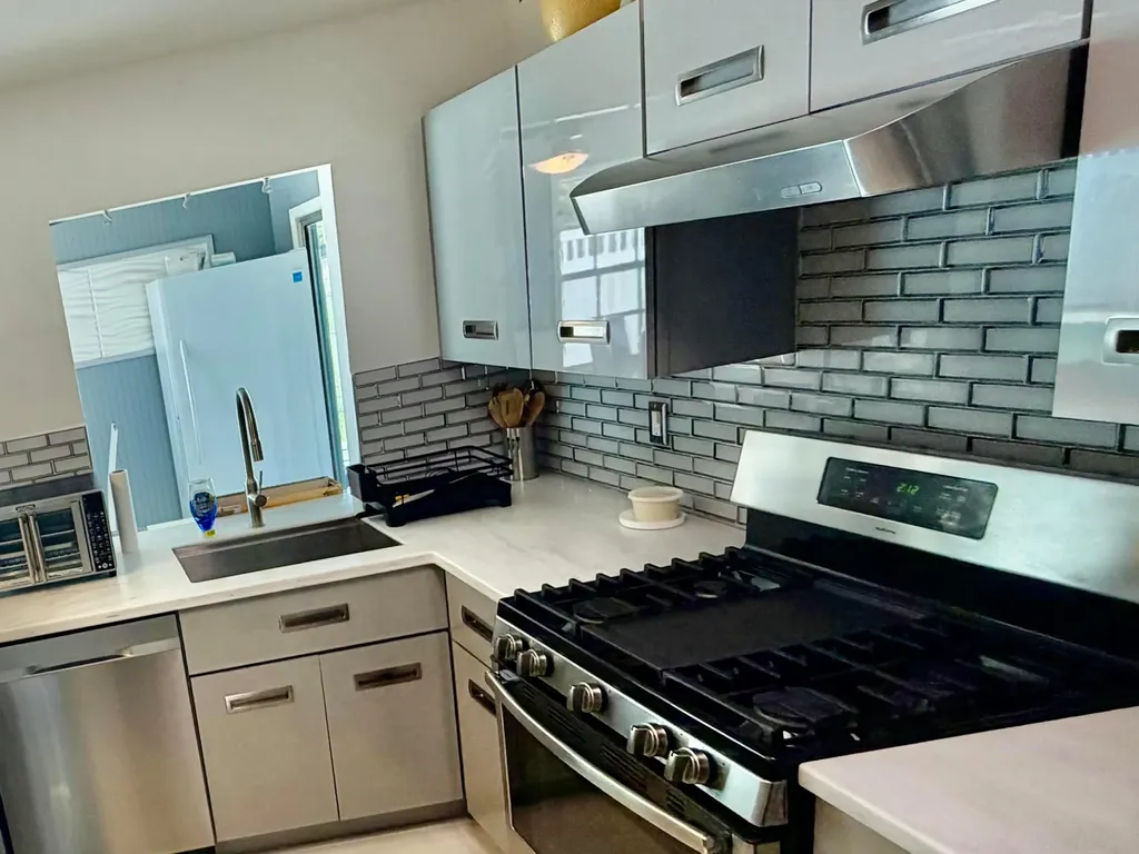 799 NW Jorgensen Road Port St Lucie FL 34983