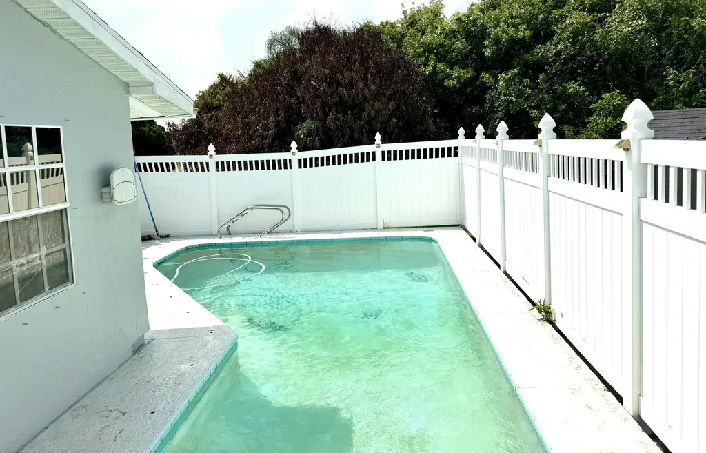 799 NW Jorgensen Road Port St Lucie FL 34983