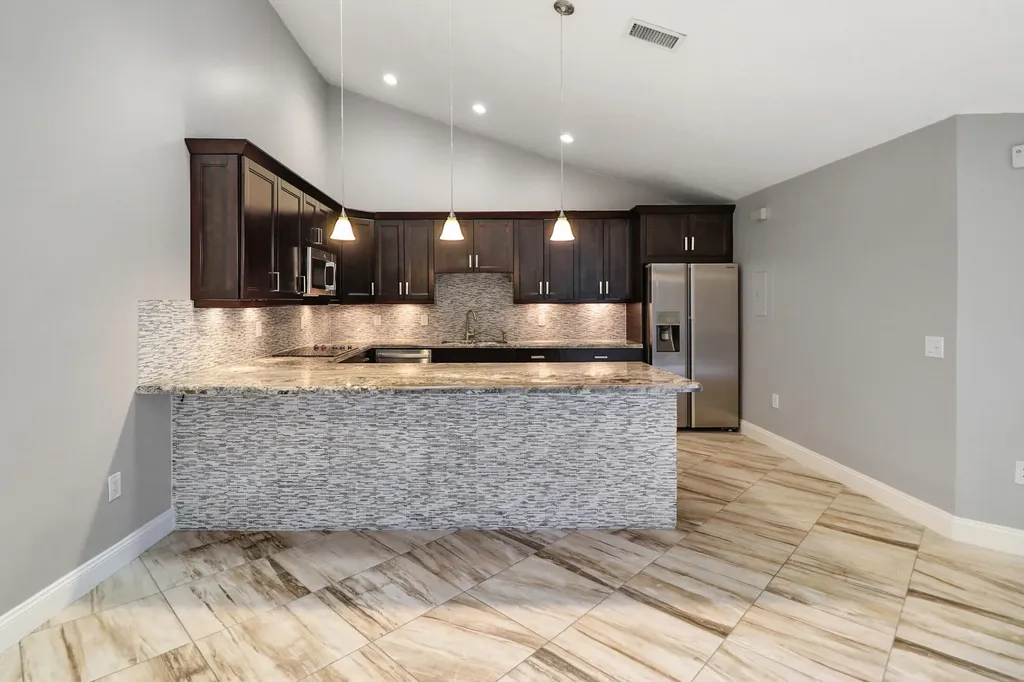 9713 Boca Gardens Parkway Boca Raton FL 33496