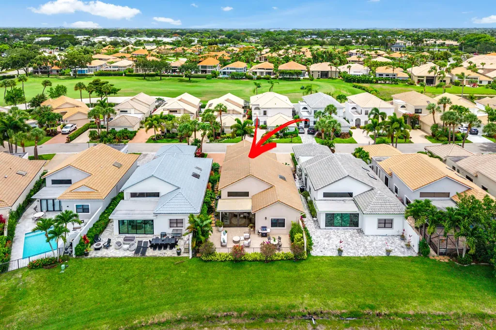 17460 Via Boca Raton FL 33496