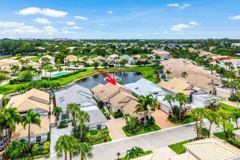 17460 Via Boca Raton FL 33496