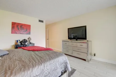 14723 Cumberland Drive Delray Beach FL 33446