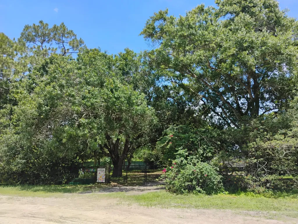 15531 42nd Road N Loxahatchee Groves FL 33470