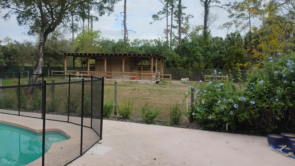 15531 42nd Road N Loxahatchee Groves FL 33470