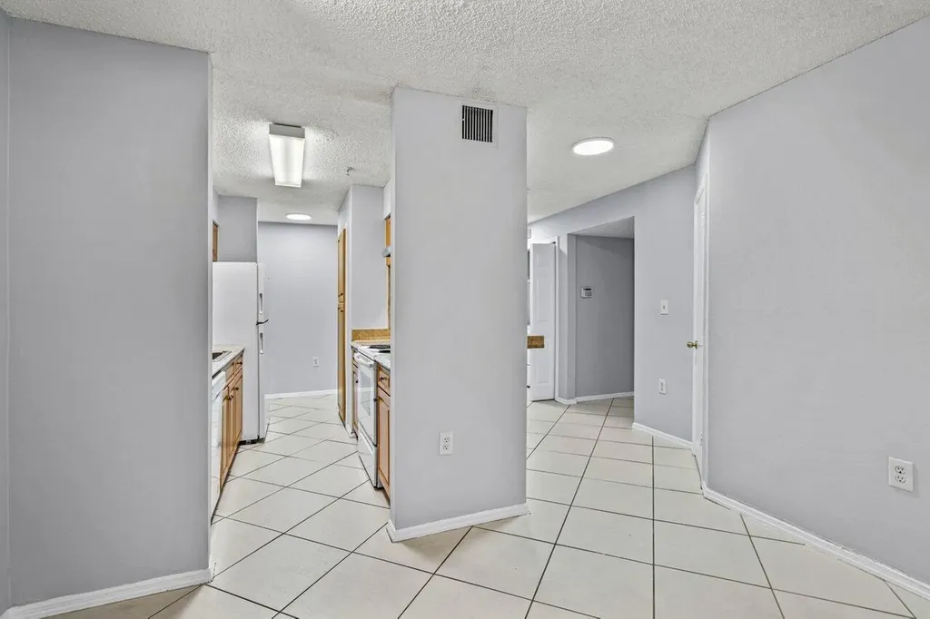 2305 N Congress Avenue Boynton Beach FL 33426