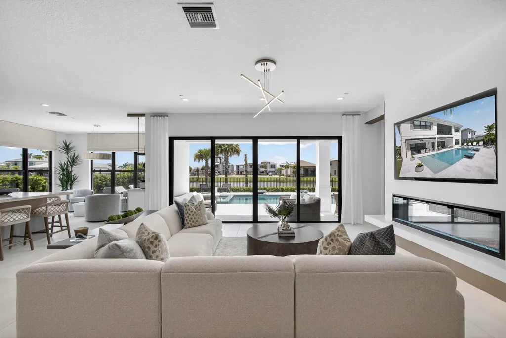 9931 Migration Point Palm Beach Gardens FL 33412