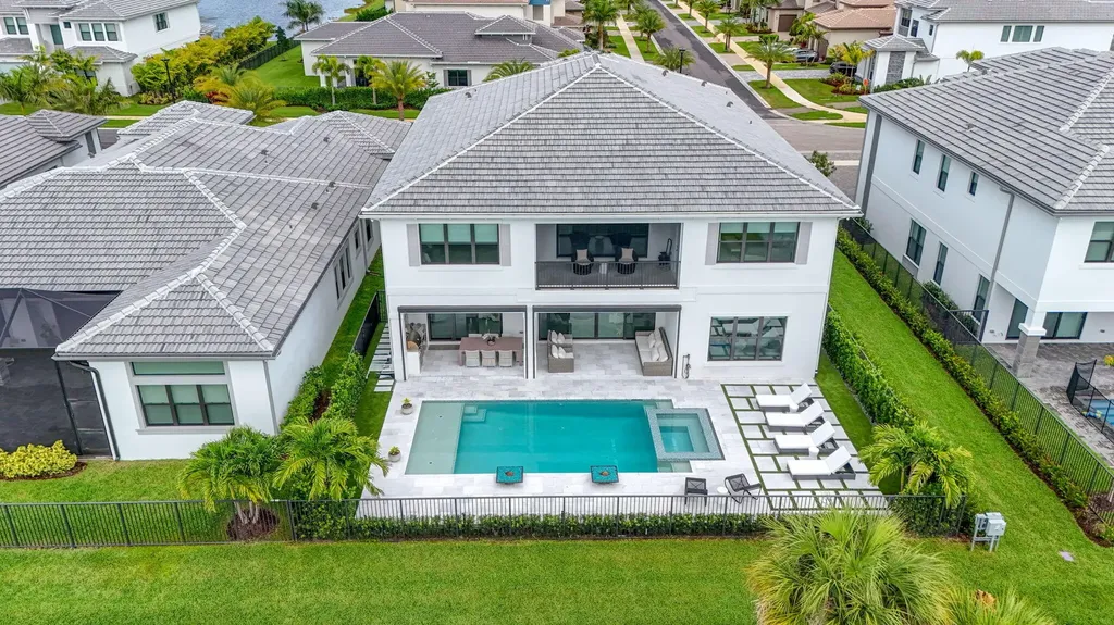9931 Migration Point Palm Beach Gardens FL 33412