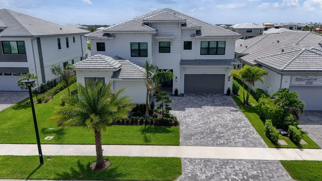 9931 Migration Point Palm Beach Gardens FL 33412