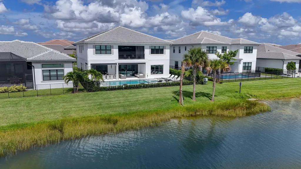 9931 Migration Point Palm Beach Gardens FL 33412