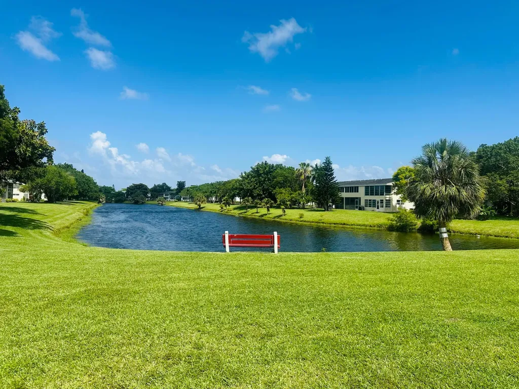 291 Prescott O Deerfield Beach FL 33442