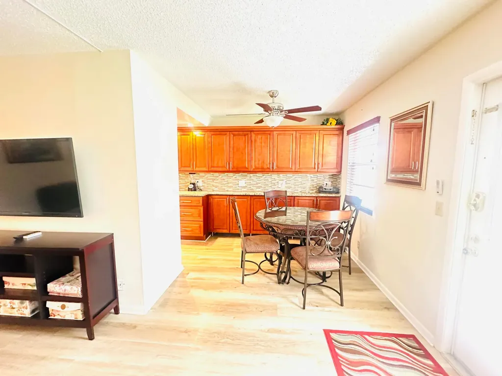 291 Prescott O Deerfield Beach FL 33442