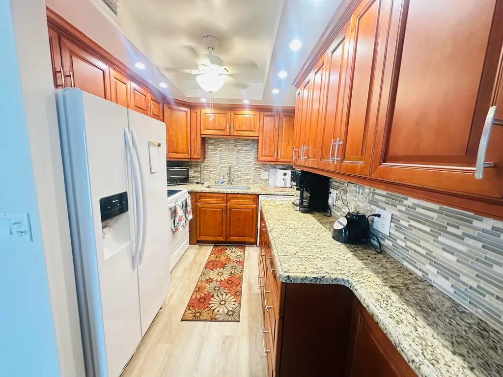 291 Prescott O Deerfield Beach FL 33442