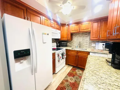 291 Prescott O Deerfield Beach FL 33442