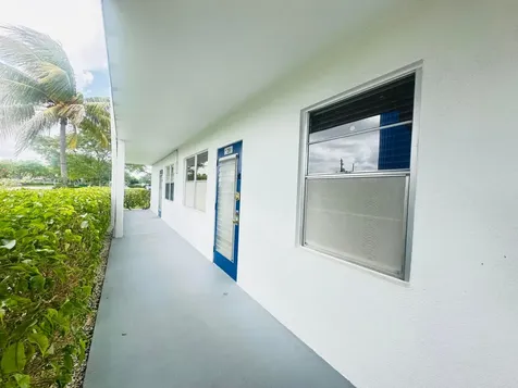 291 Prescott O Deerfield Beach FL 33442